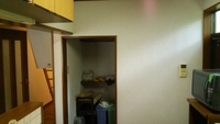 施工前（物入れ）→食器棚・洗濯機スペースに変更